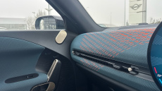 MINI Aceman 135kW E Classic 43kWh 5dr Auto Electric Hatchback